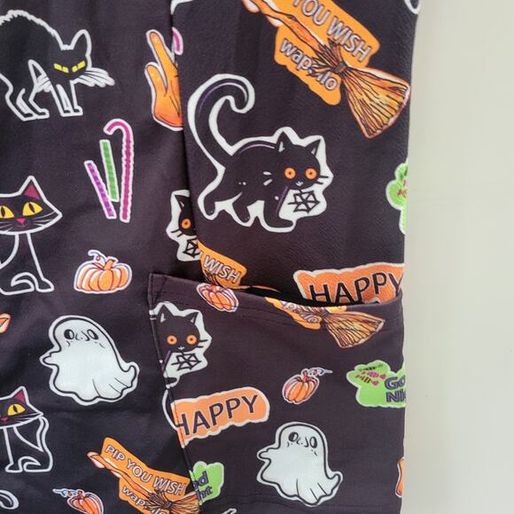 Cute Halloween Medical Scrub Top **Measure M/L** Candy Ghost Pumpkin Cat Cotton - Picture 7 of 9